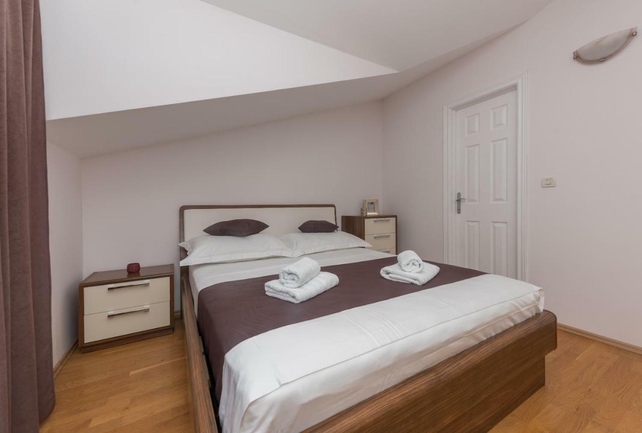 Apartments Naja Makarska Luaran gambar