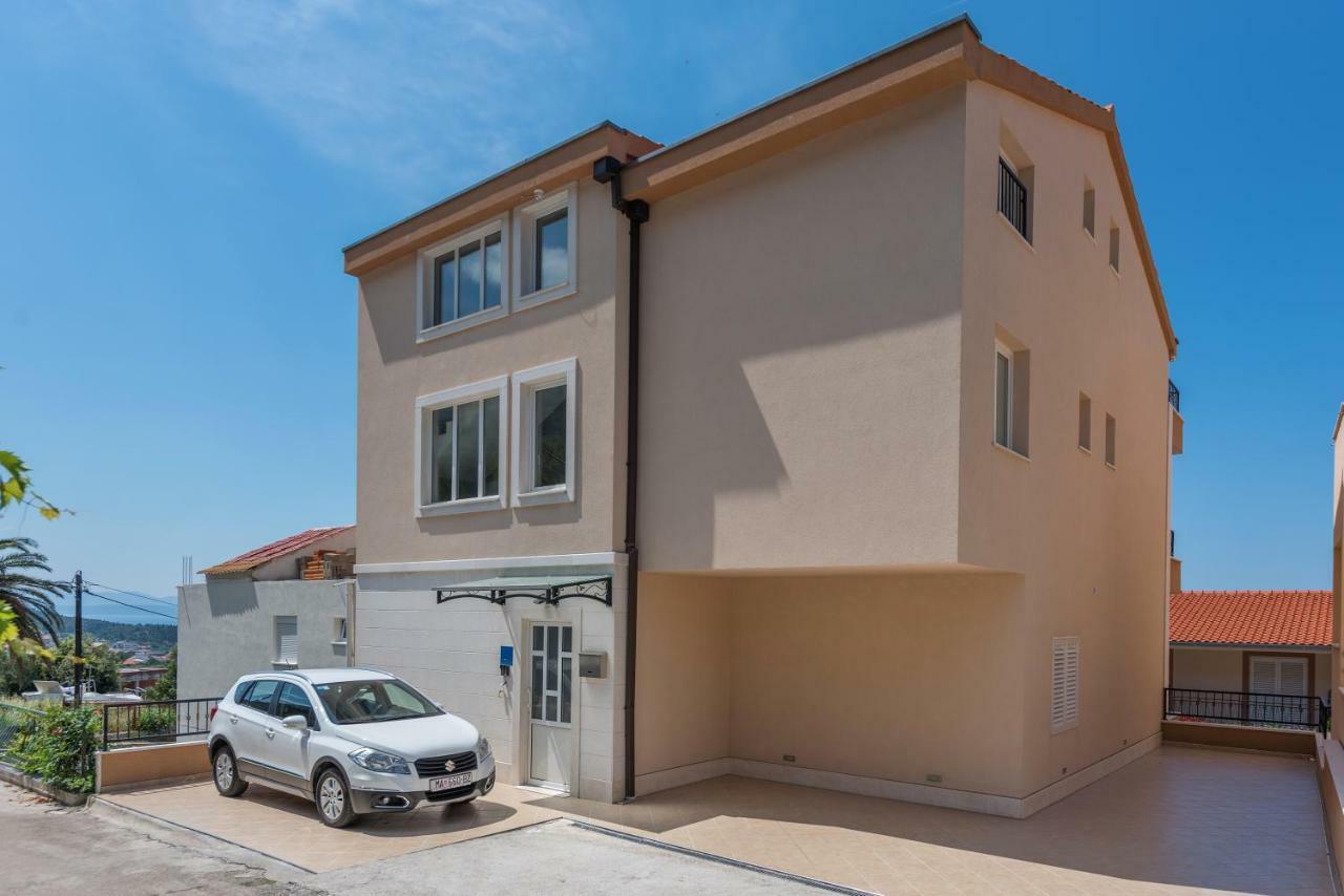 Apartments Naja Makarska Luaran gambar